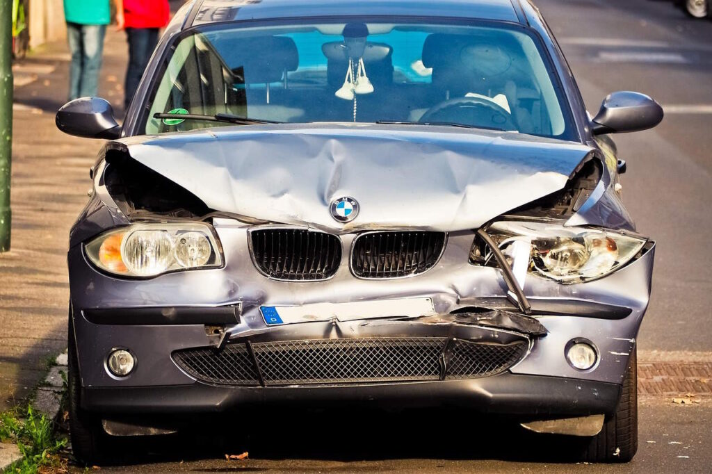 siniestro total sin culpa de un coche